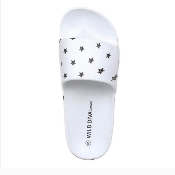 Wild Diva Lounge-Mataya Star Slides-White NIB Sz 6 - Picture 2 of 5